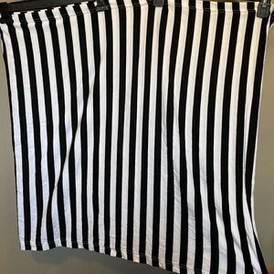 Itzy Ritzy Car Seat/Breastfeeding Cover